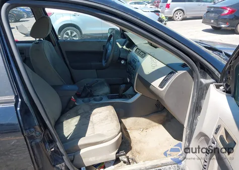 2010 Ford Focus Se z USA, uszkodzony, nr VIN 1FAHP3FN6AW284998